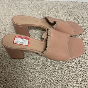 Bernardo heeled shoes women’s size 10 heels